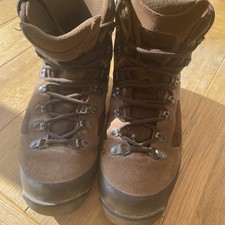 Iturri British Army Boots Desert Brown High Liability Combat Boots UK Size 8M