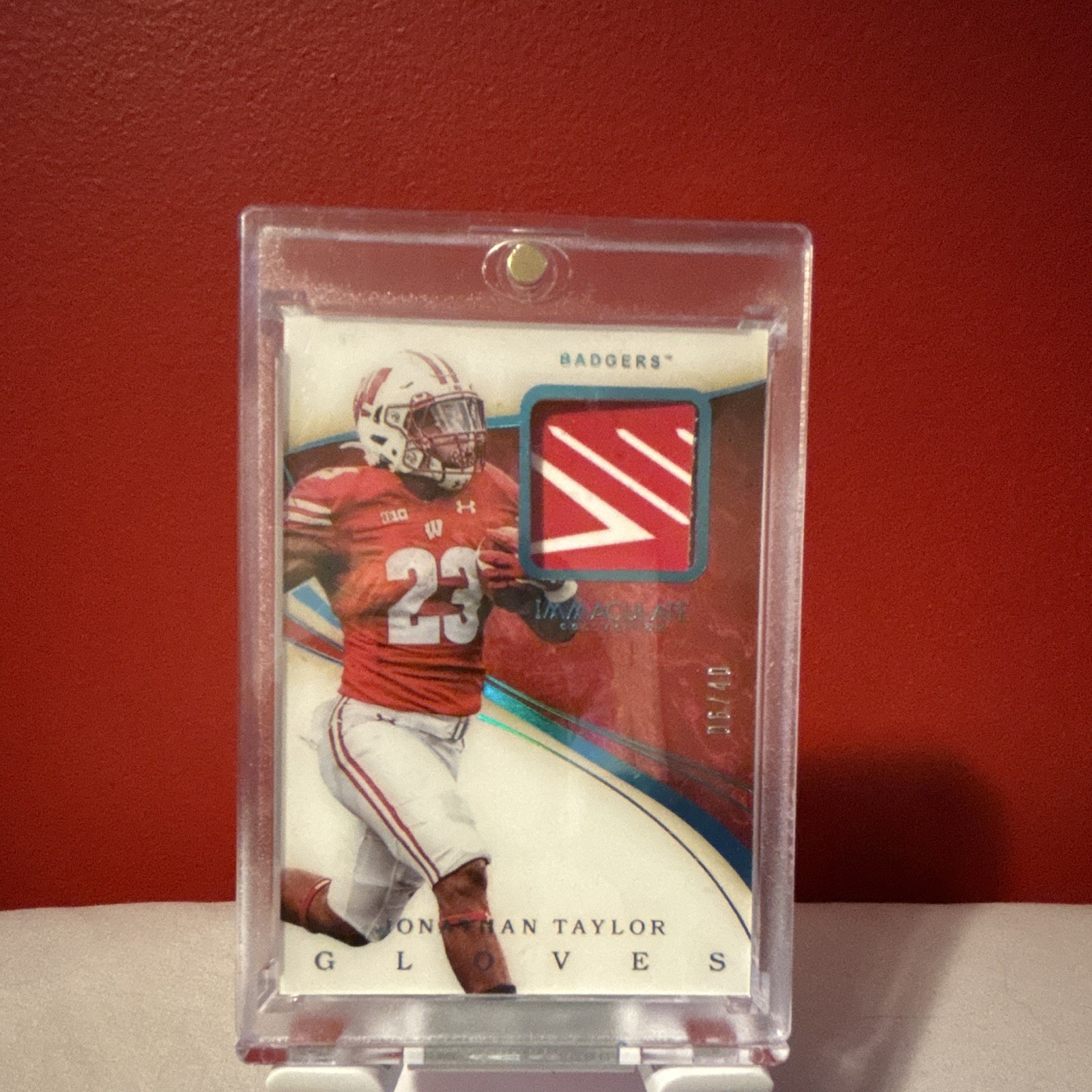 Panini 2020 immaculate collegiate jonathan taylor gloves mem #16 /40