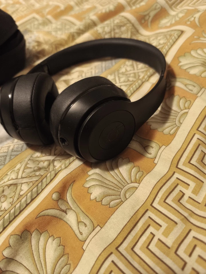 Beats Solo3 Wireless, foto 2 di 5