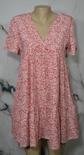 SHEIN Red Pink White Floral Print V Neck Dress Medium 6 Ruffle Hem Cuffed Sleeve