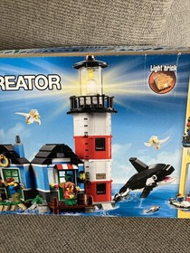 💦 LEGO 31051 CREATOR Lighthouse Point w/Light Brick & Batteries