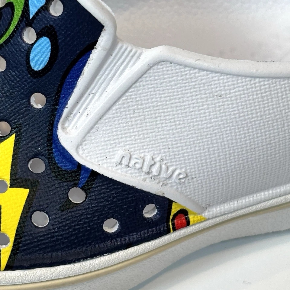 Sapatos aquáticos Native Miles desenho animado tamanho C7 infantil - Branco colorido - Imagem 4 de 4