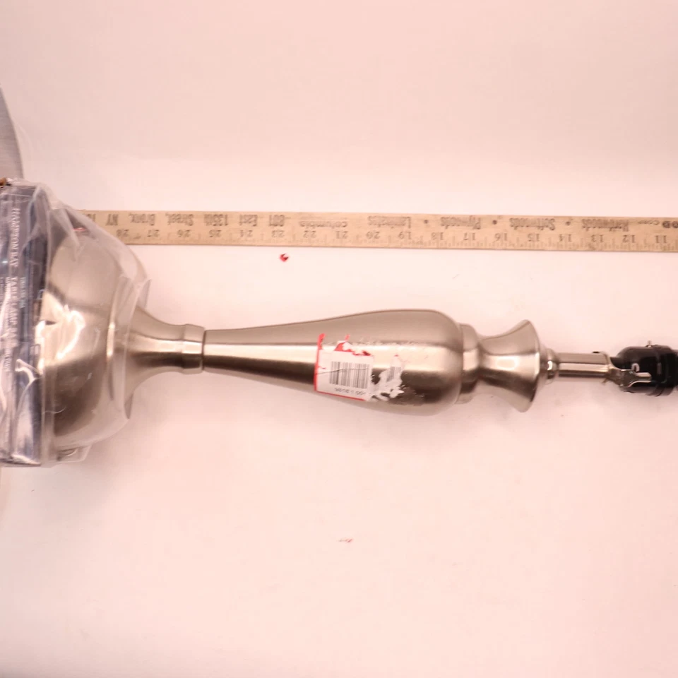 Base de lámpara de mesa Hampton Bay Mix & Match níquel cepillado 18,5" H - Residuo de pegatina Foto 4 de 4