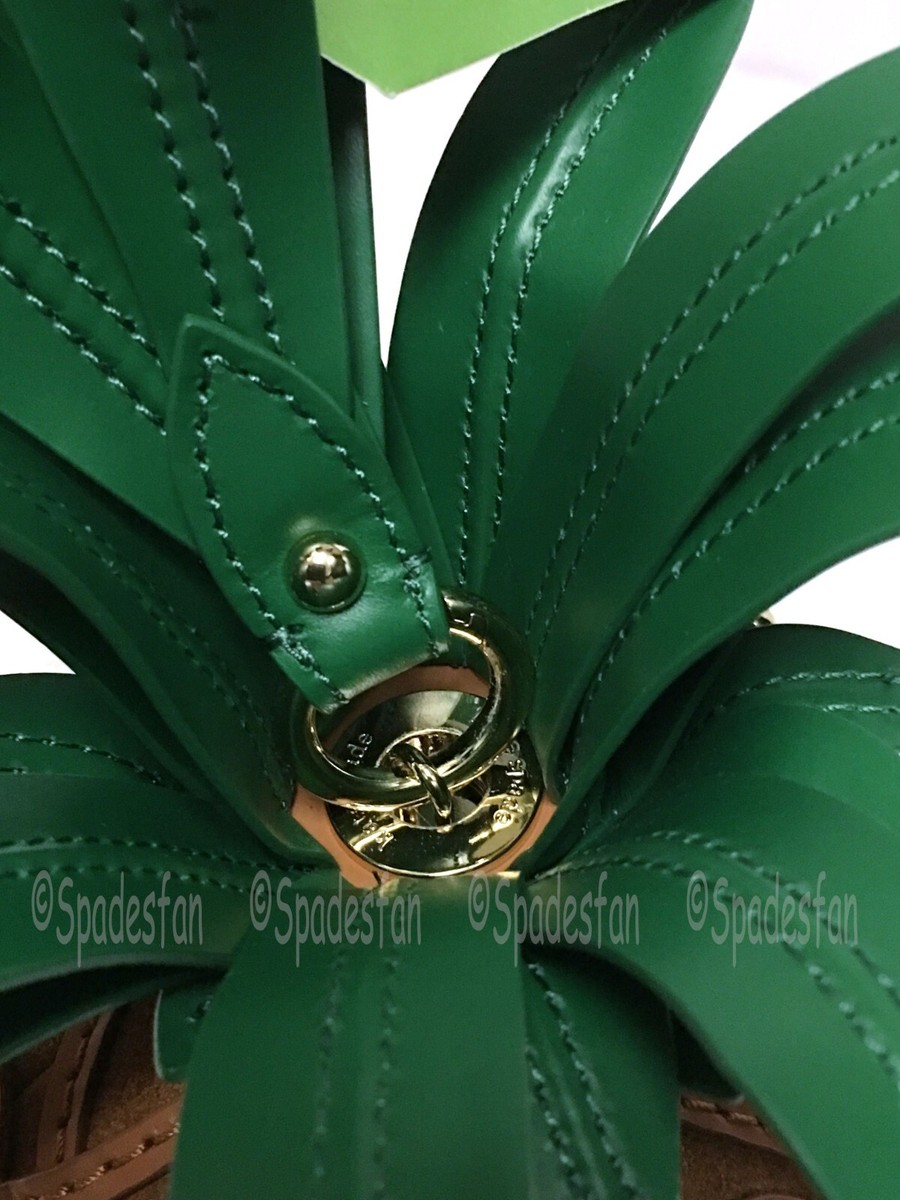 Kate Spade PXRU8938 By The Pool Leather 3D Pineapple Bag Kate Spade PXRU8938 By The Pool Leather 3D Pineapple Bag