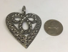 WOMENS HEART SLIDE LOVE PENDANT NICE QUALITY!