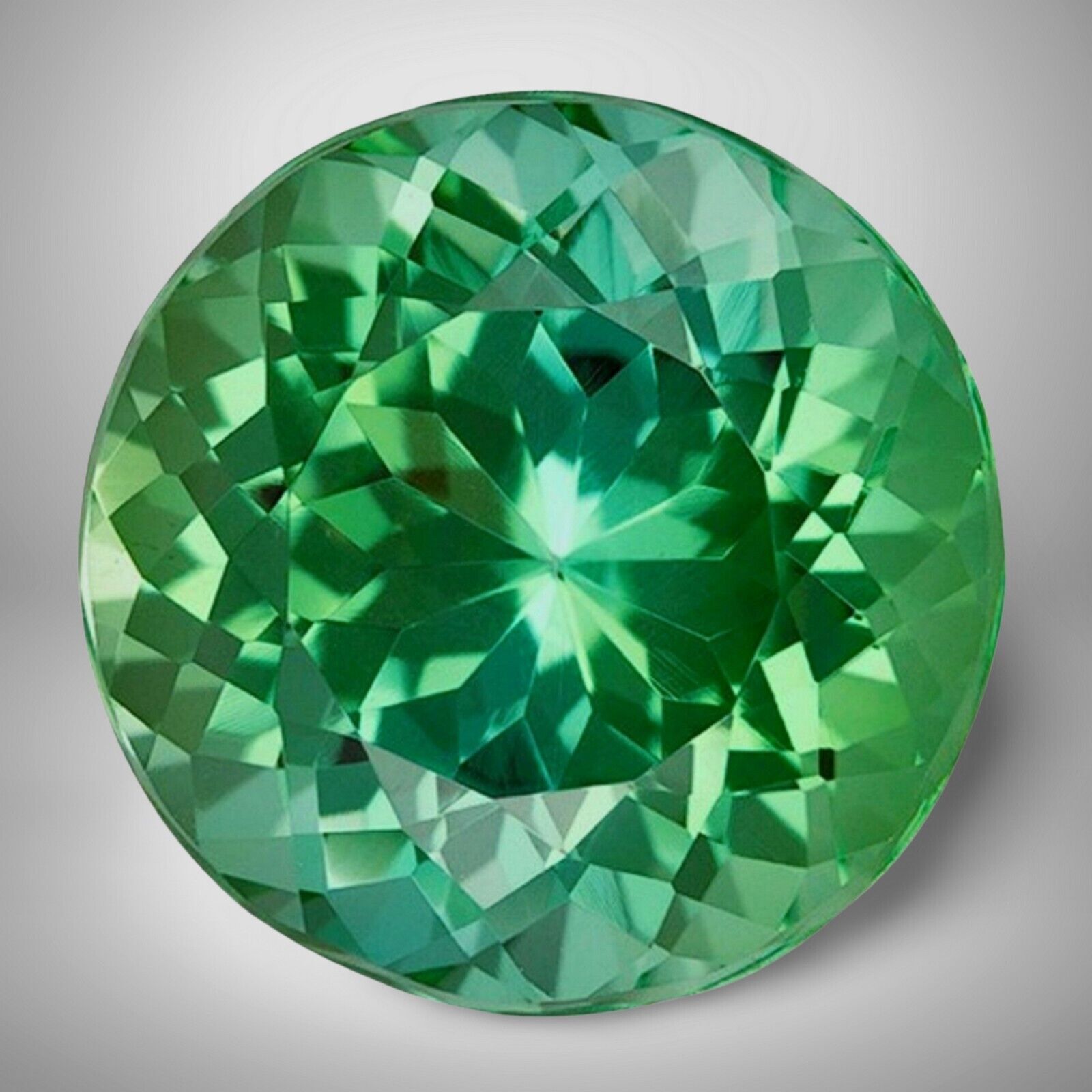 Green Tourmaline Round Cut Gemstone 3.81 Cts - 11 mm Vivid Precious Jewelry Gem