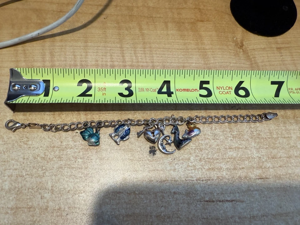 PULSERA ANTIGUA DE LEY CON DIJES + DIJES DE ESMALTE Foto 4 de 4