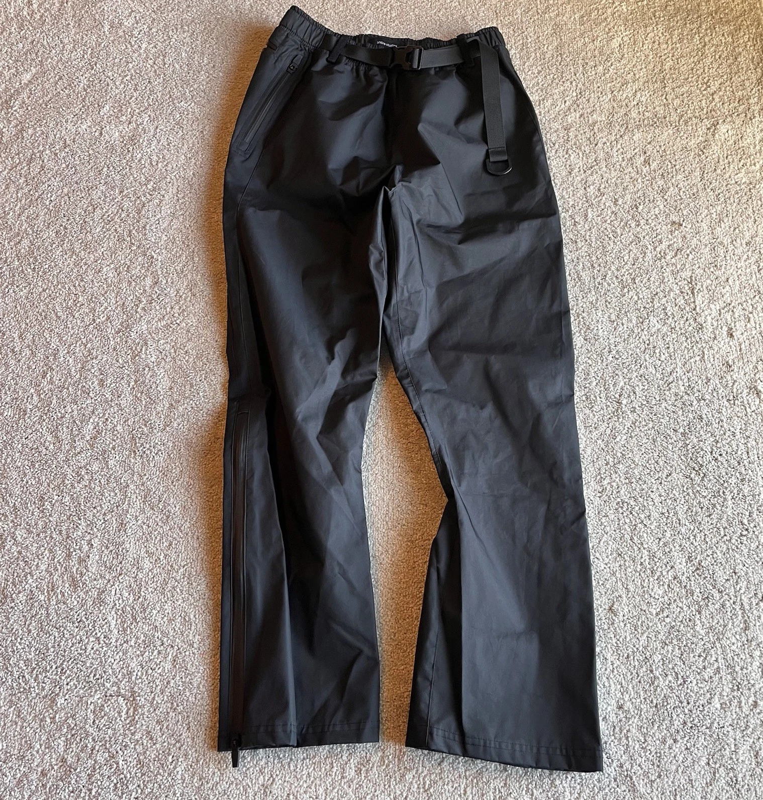 Entire Studios Military Waterproof Pants Size Small Black
Opens in a new window or tab