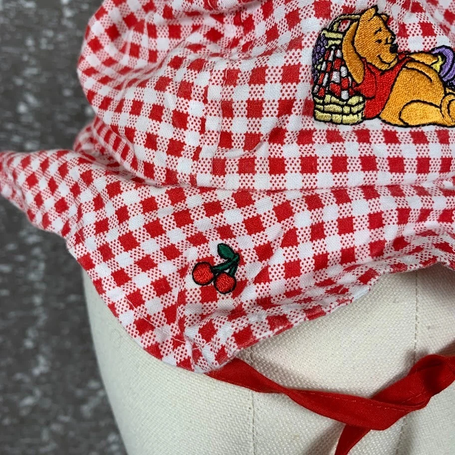 Vintage Winnie The Pooh Infant Ruffle Bucket Hat Red/White Checker Fruits-Rare! - Image 2 of 4