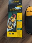 Fluke 325 True RMS Clamp Meter (4152643)