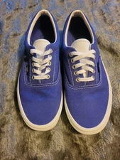 Purple with White Tongue Men's Authentic Van's size 7.5- Rare-