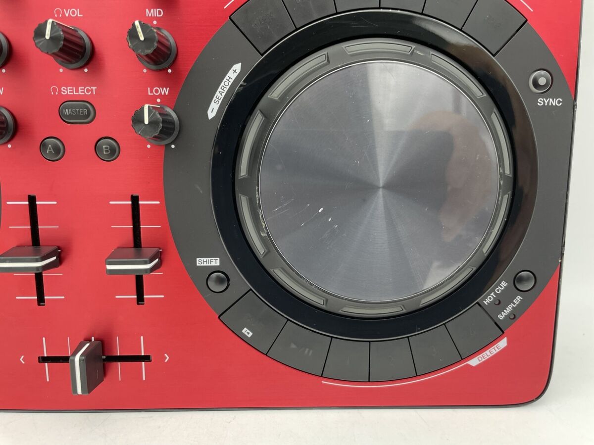 Pioneer DDJ-WeGO3-R DJ Controller Limited Edition Red Tested Pioneer DDJ-WeGO3-R DJ Controller Limited Edition Red Tested