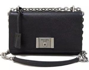 ioffer prada bag