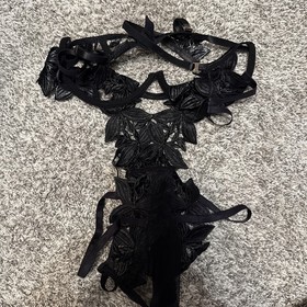Mixed lingerie lot small/xs Victoria&rsquo;s Secret and Bluebella 30+ pieces