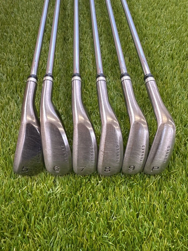 PRGR egg Iron Set 6pcs 5-PW Steel Flex S - Image 3 of 4