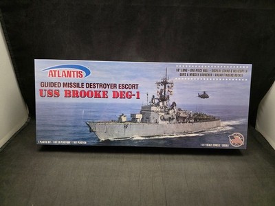 Atlantis USS Brooke DEG-1 Guided Missile Destroyer Escort 1:311 Scale Kit M8295