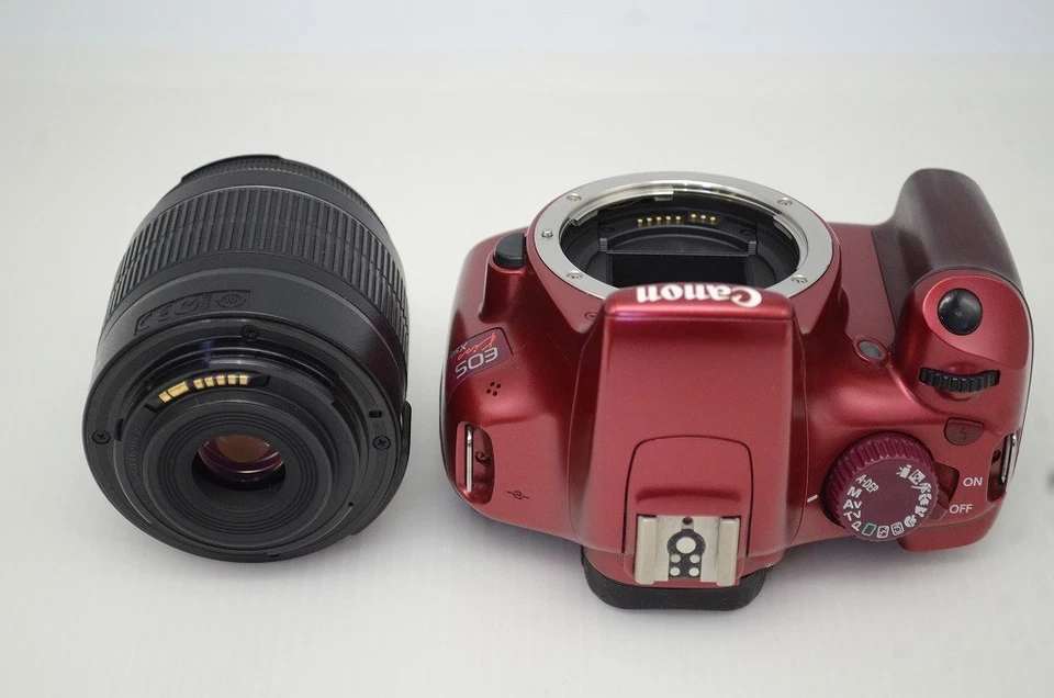 Canon EOS Kiss X50 / Rebel T3 / 1100D Camera Red w/ EF-S 18-55mm IS II #251112b - Image 3 of 4