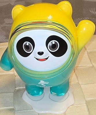Original Peking 2022 Olympische Winterspiele Maskottchen Bing Dwen Dwen Keramik