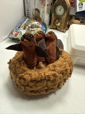 Folkmanis Birds in Nest Baby Robins Hand Finger Puppet Plush Folktails