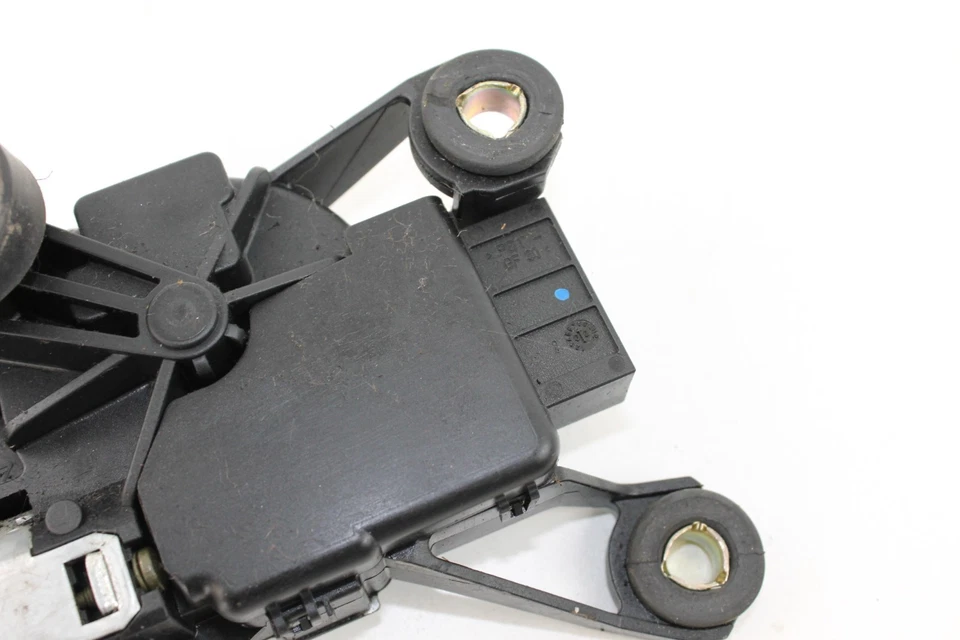 00-06 BMW E53 X5 series WINDSHIELD SYSTEM REAR WIPER WINDOW DRIVE MOTOR 6927851 - Image 2 of 4