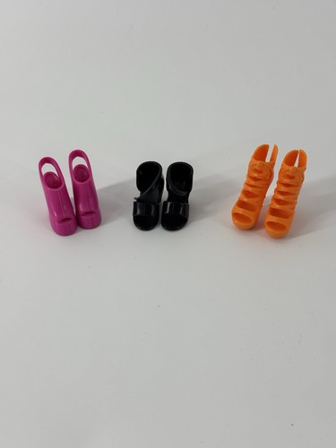 Poupée Barbie talons hauts lot de 3 paires rose, noir et orange - Photo 4/9