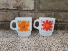 Vtg 70s Set Of 2 Anchor Hocking Fire-King Milk Glass Coffee Mug Retro Mod Flower