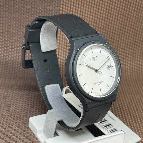 Casio Horloge analogique radio au design simple IQ-1106J-5JF concentrée arbre à thé IQ-1106J-5JF