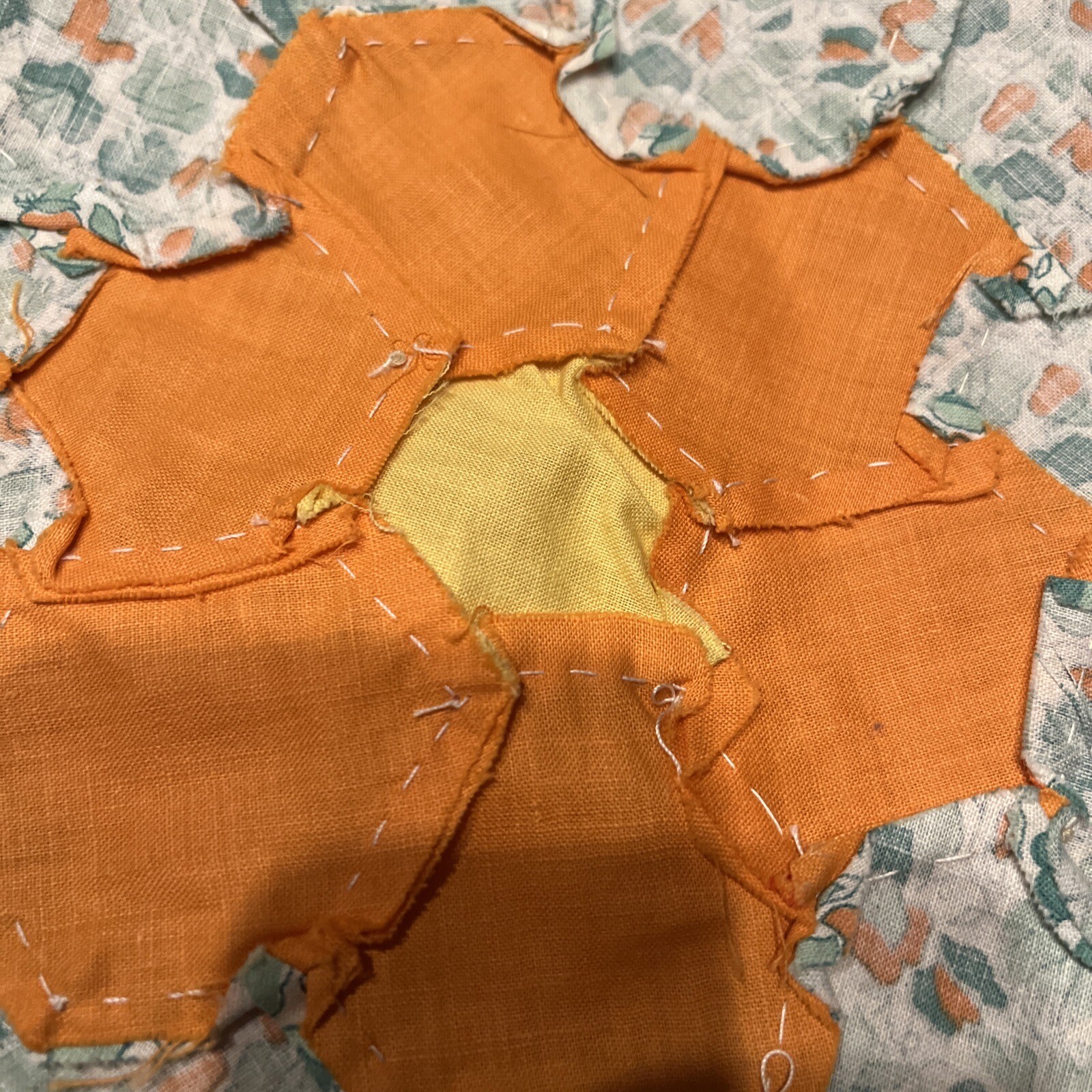 Vintage Quilt Top Remnant 32 Loose Blocks Grandmother’s Flower HAND