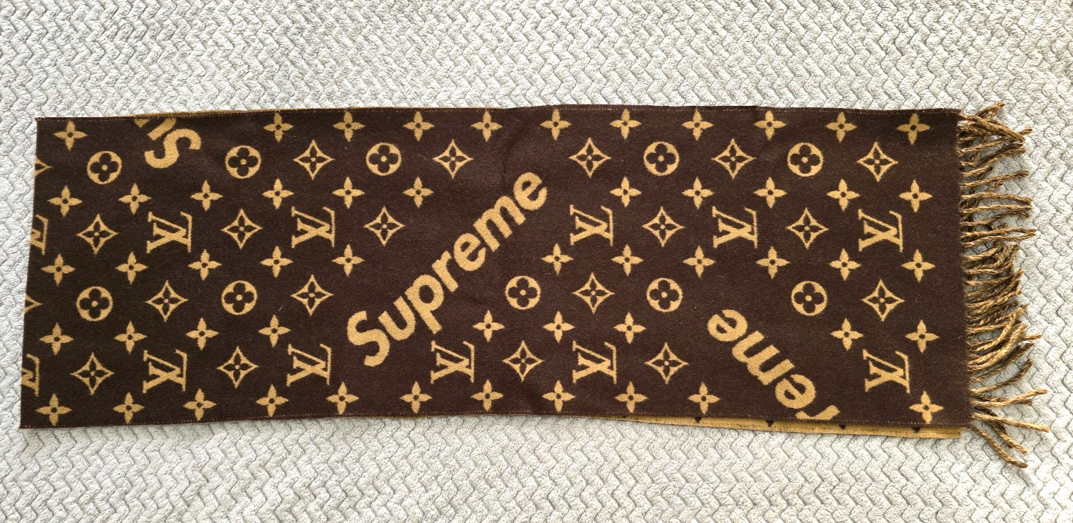 Louis Vuitton x Supreme Monogram Wool Scarf