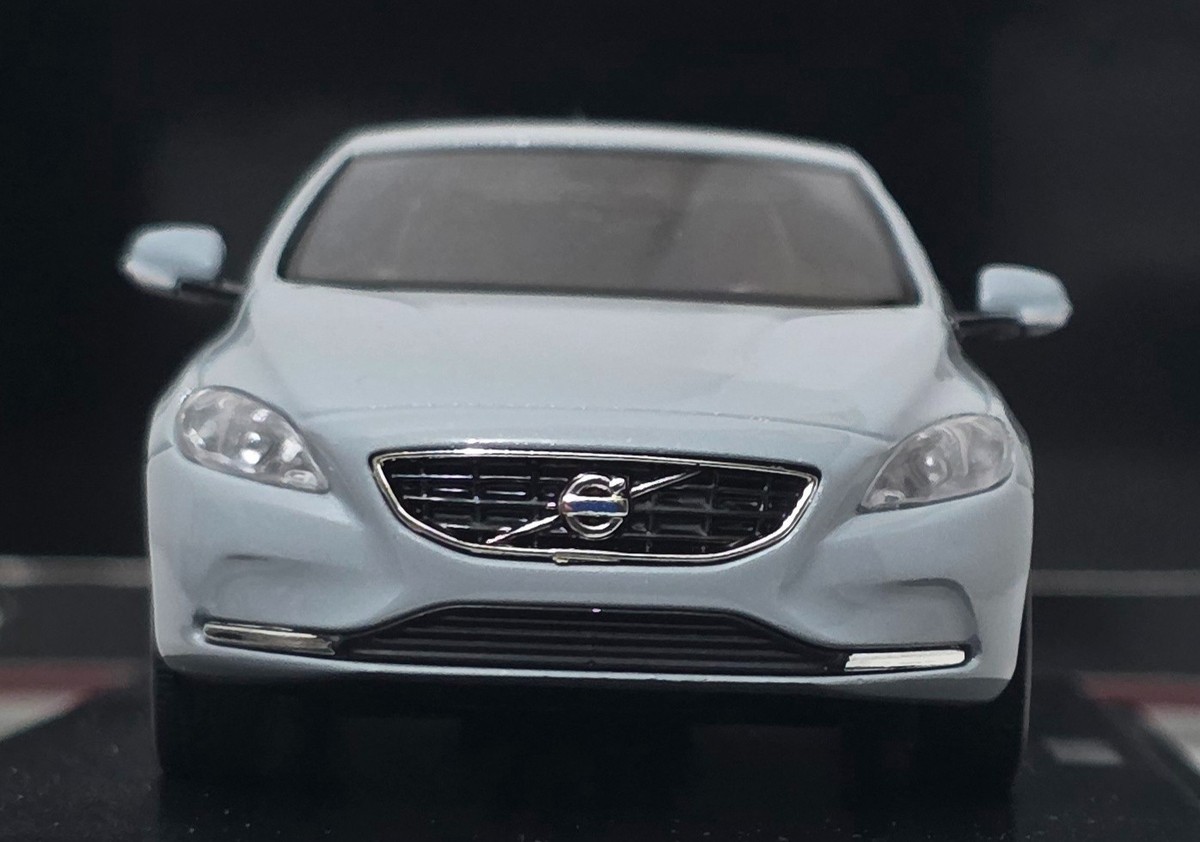 Volvo V40 2012 Misty Blue Met 1:43 Motorart 2300257 Diecast Model