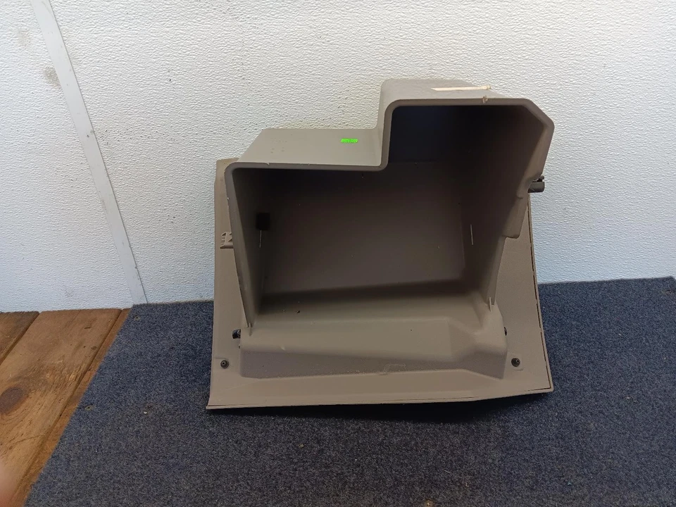 Guantera Ford Transit Connect 2014 Foto 3 de 4