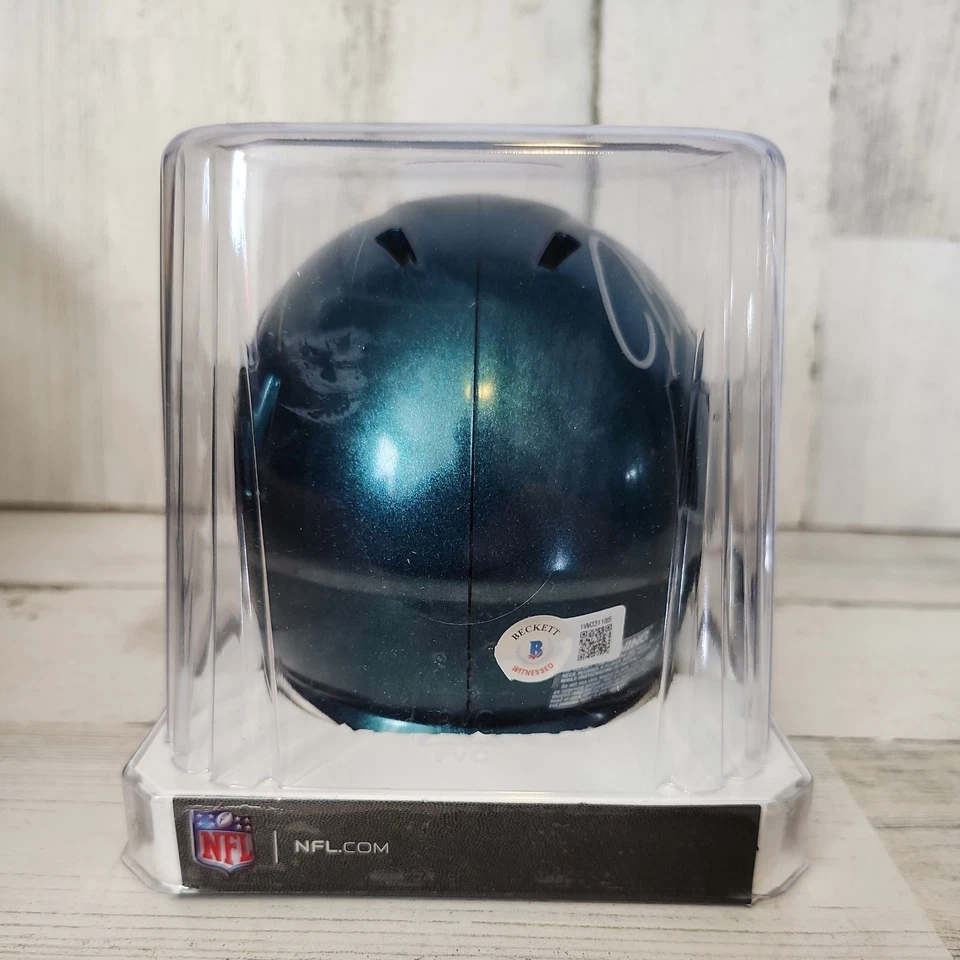 Mini capacete de futebol americano Philadelphia Eagles Speed assinado por Jeff Garcia (Beckett) - Imagem 3 de 4
