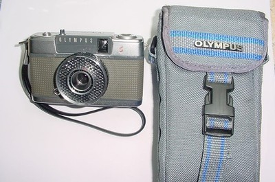 Olympus PEN-EE S Halbformat 35mm Filmkamera 30/2.8 Objektiv + Tasche wie neuwertig