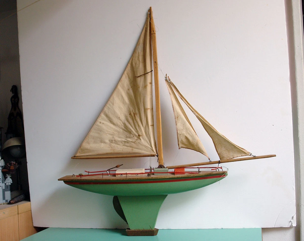 JOUET ANCIEN BATEAU Voilier Canot De Bassin En Bois Borda Le Chat Ch