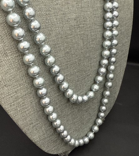 COLLAR Hermosas cuentas de perlas grises anudadas individualmente 70 pulgadas ver fotos - Imagen 4 de 5