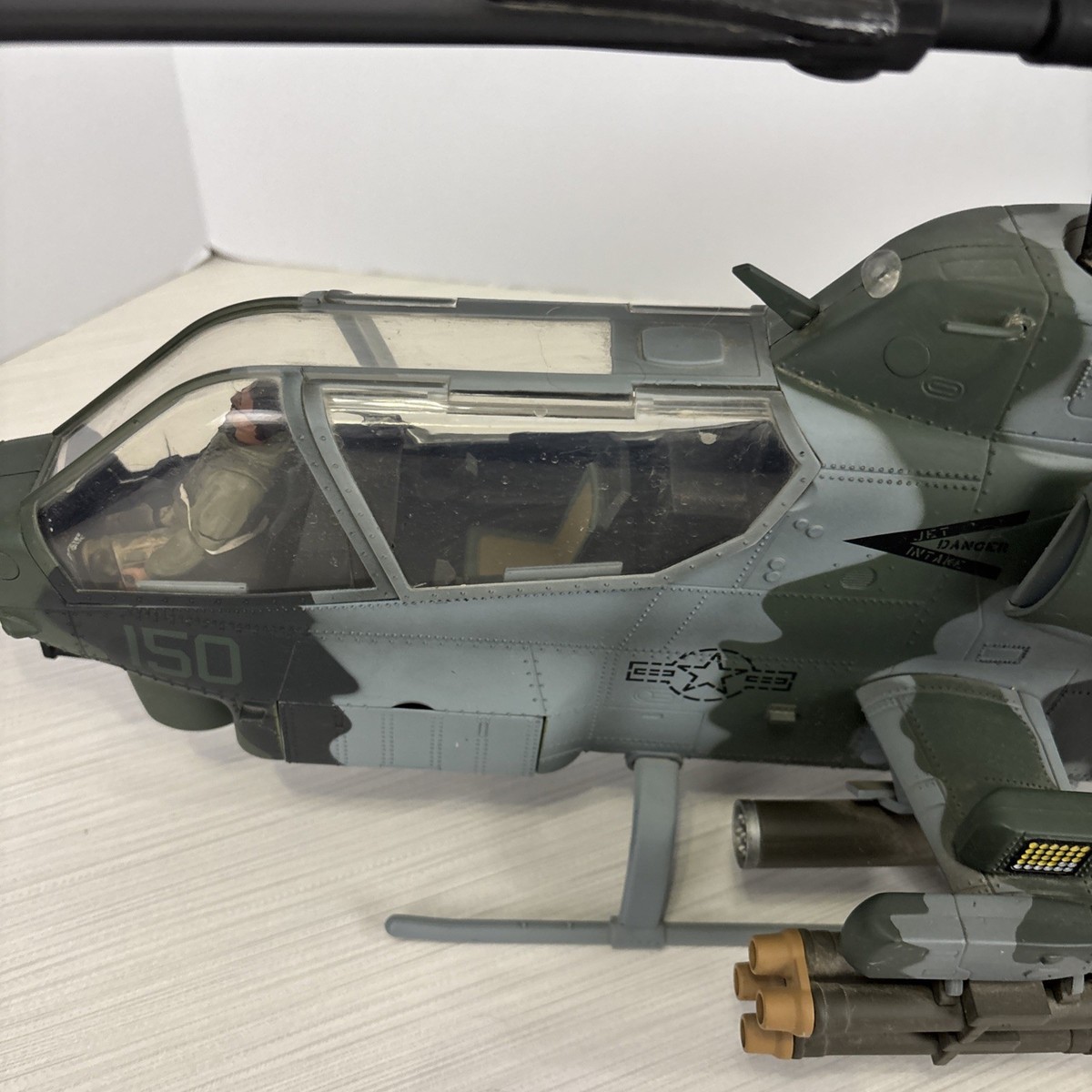 1/18 AH1 Super Cobra Helicopter 21st century toys Rare | eBay
