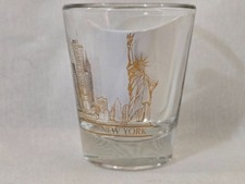 New York shot Glass New York Skyline Twin Towers Gold