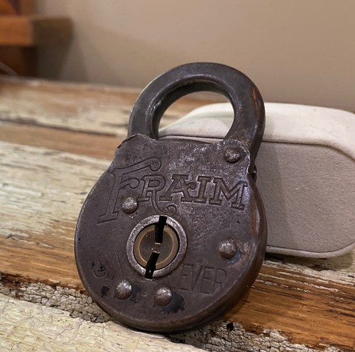 Lucchetto chiave a 6 leve antico/vintage FRAIM HARVARD con chiave originale - Foto 4 di 12