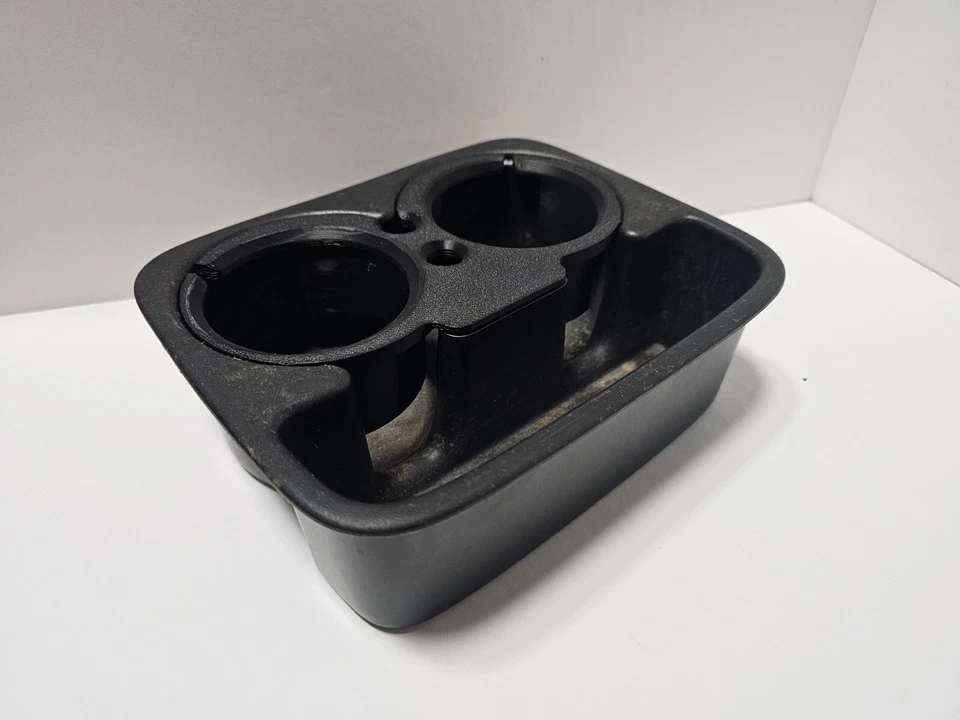 Porta-copo duplo inserção Silverado Sierra Tahoe Suburban Yukon 2003 2004 2005 2006 - Imagem 3 de 3