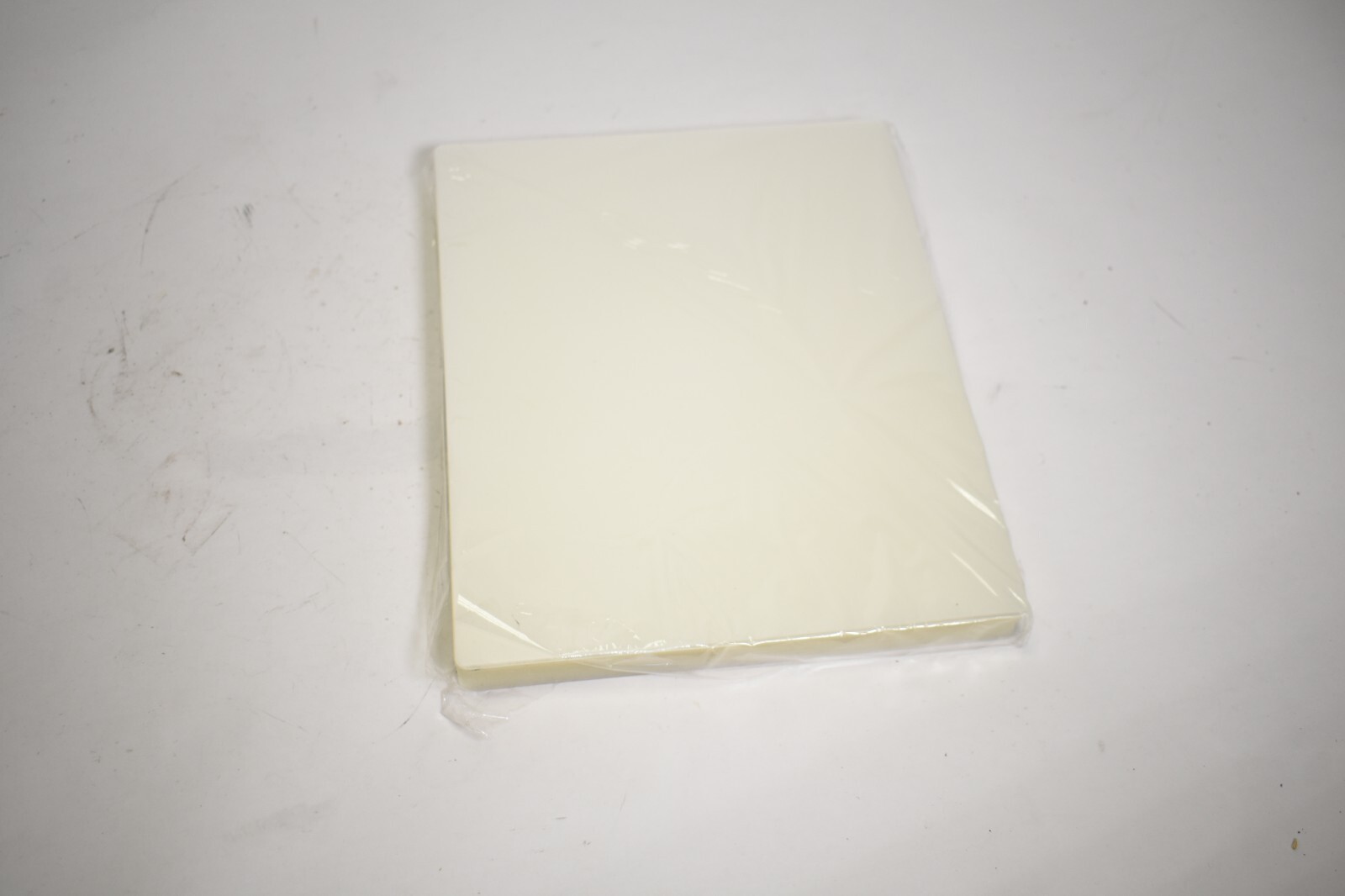 Staples 17468 Hot Laminating Thermal Pouches Letter 100 Pack 81/2" x