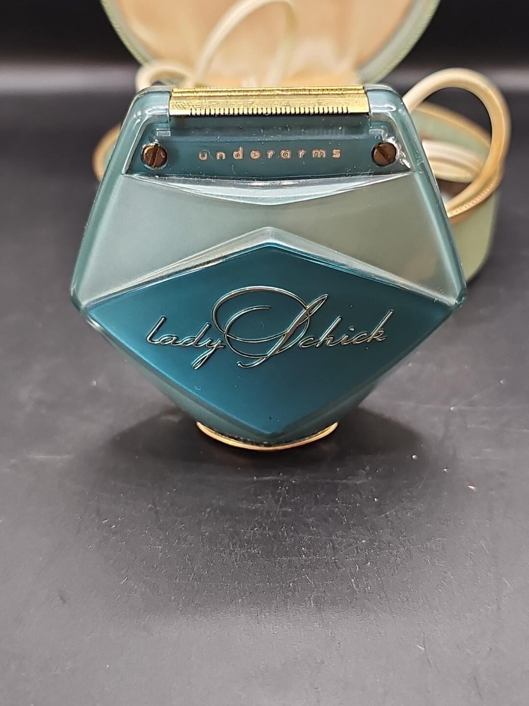 Vintage Lady Schick Electric Shaver blue in case 1960's? Nice works mcm