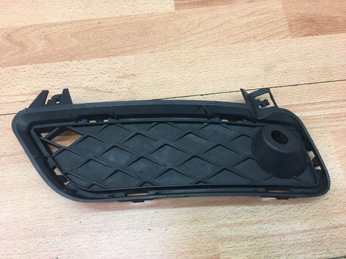 BMW X3 F25 Stoßstange Nebelscheinwerfer Gitter Blende Vorne Links 7249595