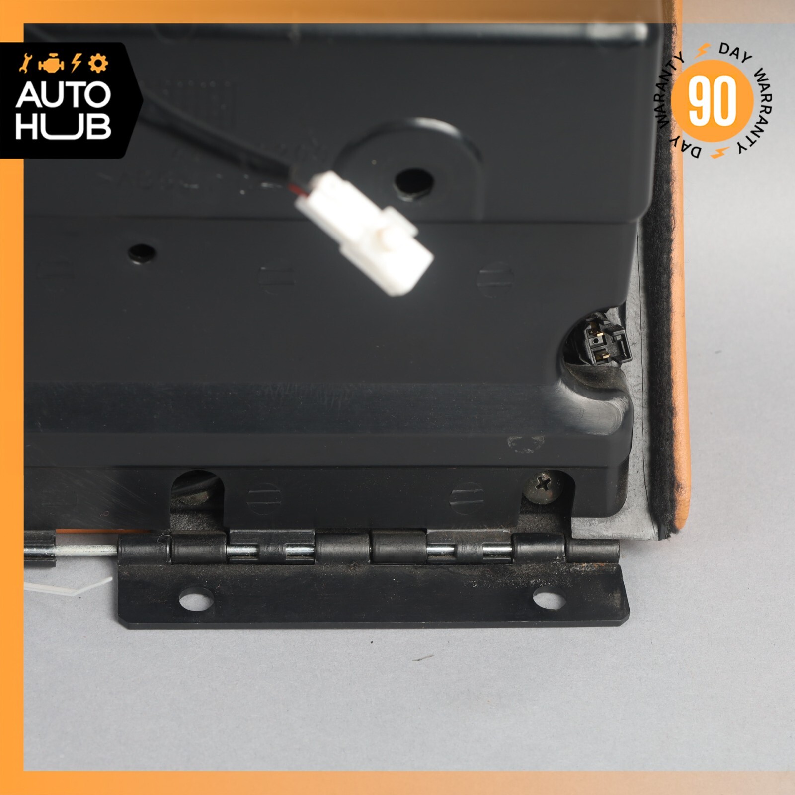 03-13 Maserati Quattroporte S Dash Board Dashboard Glove Box Compartment OEM 79k
