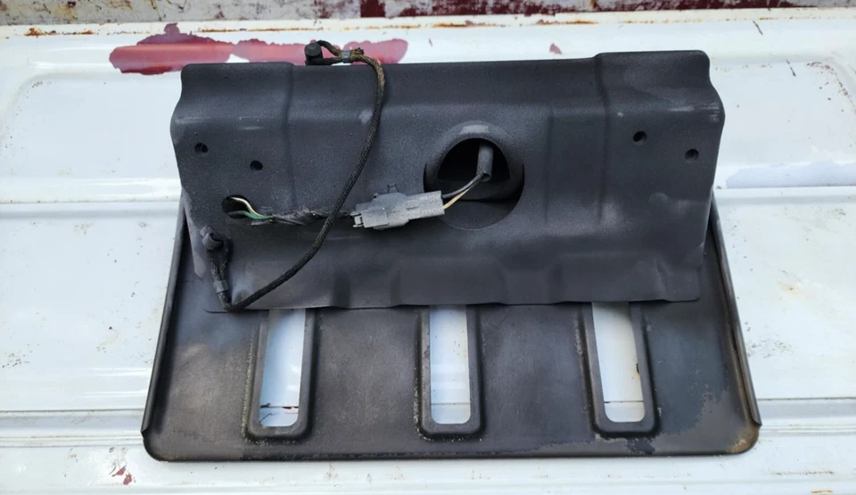 1989-91 Toyota 4Runner SR5 Swing Spare Tire Carrier License Plate Holder OEM - Image 2 of 4