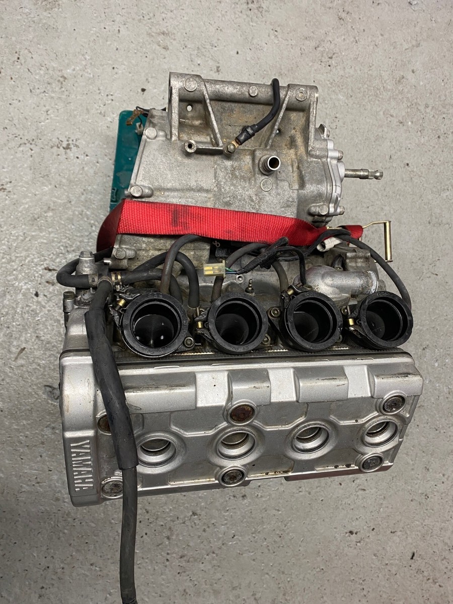 ヤマハ YZFR6 YZF-R6 1999 2000 2001 2002 用オートバイスロットル