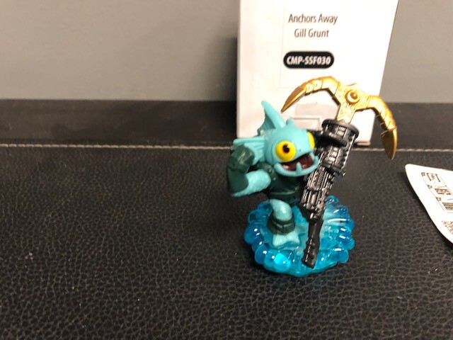 Picture 4 of 5
