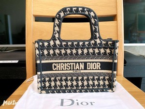 dior book tote mini price