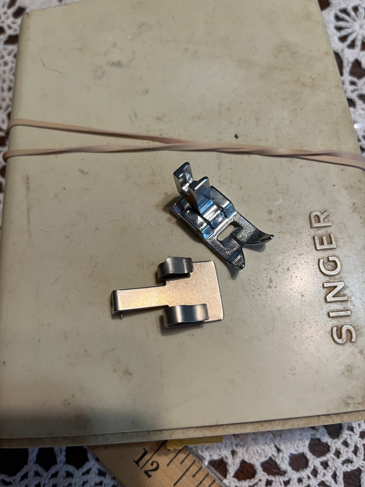 Vintage Singer Sewing Machine Accessories Attachments Feet Plates