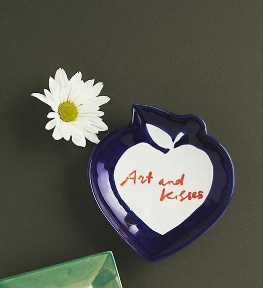 NUEVO PLATO DE JOYERÍA/BARATIJA ANTHROPOLOGIE HOTEL MAGIA CORAZÓN AMOR ARTE Y BESOS Foto 4 de 4