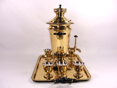 VINTAGE SMALL RUSSIAN SAMOVAR SET GILDED BRASS WITH 6 CUPS AND TRAY - Picture 2 of 20
